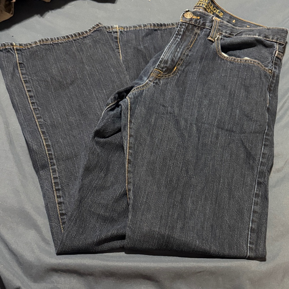 American Eagle Outfitters Men's Bootcut Jeans in Dark Indigo